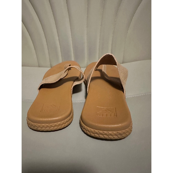 Reef Women’s Flip Flop Sandals Tan Gold Wide Strap Comfort Shoes Size 9 - Picture 5 of 7